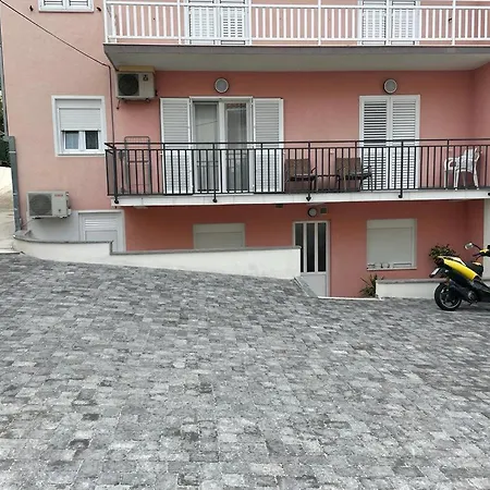 Appartement Antonia *