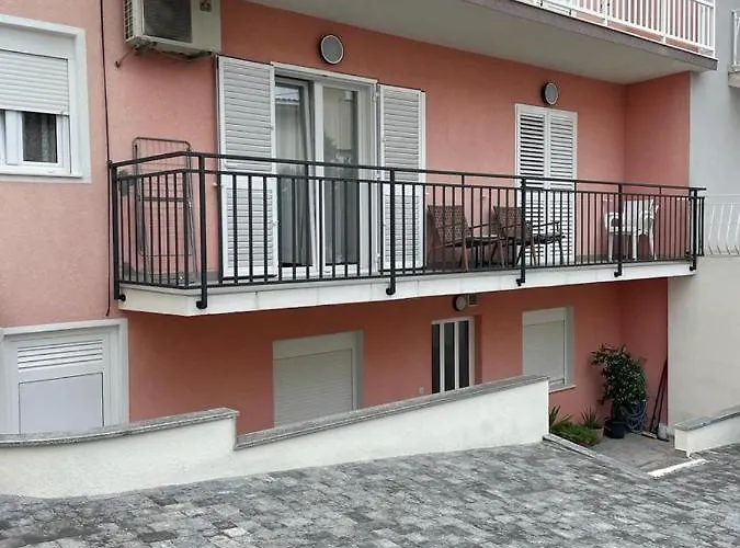 Apartment Antonia Makarska